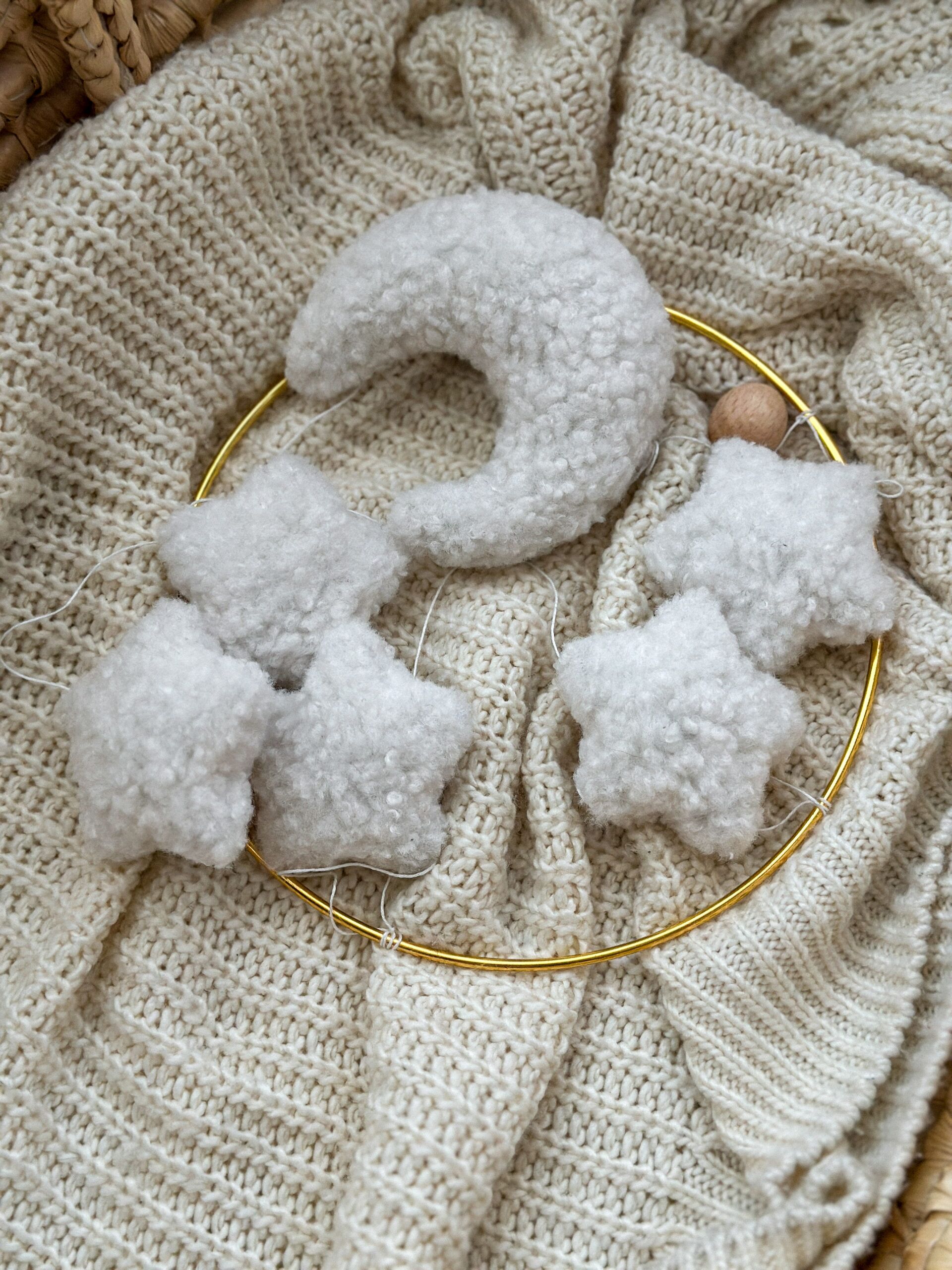 Мобіль на ліжечко для немовлят Зірочки букле білі - Зображення 5